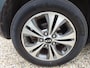 Kia Venga 1.6 CVVT First Edition Automaat, Navigatie, Achteruitrijcamera, Climate controle, Parkeersensoren, Lichtmetalen velgen