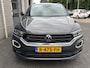 Volkswagen T-Roc 1.5 TSI Sport | R-LINE | CARPLAY |