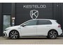 Volkswagen Golf 1.0 TSI Life Business LED/R LINE