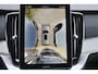 Volvo XC90 T8 Recharge AWD Ultra Black Ed. Exec. - Luchtvering - Panorama/schuifdak - IntelliSafe Assist & Surround - 360º Camera - Bowers & Wilkins audio - Verwarmde voorstoelen, stuur & achterbank - Parkeersensoren voor & achter - Elektr. bedienb. voorstoelen met geheugen - Geventileerde voorstoelen - Head up display - Draadloze tel. lader - Extra getint glas - 22' LMV