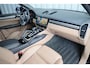 Porsche Cayenne Coupé 3.0 E-Hybrid | 462PK | Luchtvering | 4W-Sturing | Head-up | Keyless-go | Matrix-led | Bose | 14-Weg Comfortstoelen | Sfeerverlichting | 2021. !