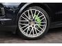 Porsche Cayenne Coupé 3.0 E-Hybrid | 462PK | Luchtvering | 4W-Sturing | Head-up | Keyless-go | Matrix-led | Bose | 14-Weg Comfortstoelen | Sfeerverlichting | 2021. !