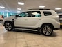 Dacia Duster 1.2 TCe Comfort Navigatie, Airco, Cruise controle, Trekhaak.