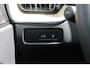 Volvo XC60 T6 350PK Automaat Plug-in hybrid AWD Plus Dark Google infotainment / Semi elektrisch wegklapbare trekhaak / Elektrisch bedienbare voorstoelen met geheugen / All seasonbanden