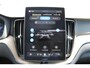 Volvo XC60 T6 350PK Automaat Plug-in hybrid AWD Plus Dark Google infotainment / Semi elektrisch wegklapbare trekhaak / Elektrisch bedienbare voorstoelen met geheugen / All seasonbanden