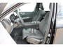 Volvo XC60 T6 350PK Automaat Plug-in hybrid AWD Plus Dark Google infotainment / Semi elektrisch wegklapbare trekhaak / Elektrisch bedienbare voorstoelen met geheugen / All seasonbanden