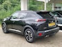 Peugeot 2008 1.2T 130pk Automaat Allure Pack | Trekhaak | Achteruitrijcamera | Stoelverwarming | Climate & Cruise Control | AppleCarplay/Android Auto |