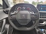 Peugeot 2008 1.2T 130pk Automaat Allure Pack | Trekhaak | Achteruitrijcamera | Stoelverwarming | Climate & Cruise Control | AppleCarplay/Android Auto |