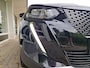 Peugeot 2008 1.2T 130pk Automaat Allure Pack | Trekhaak | Achteruitrijcamera | Stoelverwarming | Climate & Cruise Control | AppleCarplay/Android Auto |