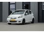Toyota Aygo 1.0-12V Xcite White | Leder/stof Bekleding | Airco | LM Velgen |