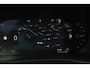 Volvo EX40 Single Motor Extended Range Plus 82 kWh Adaptieve cruise control / Semi elektrisch wegklapbare trekhaak / Google infotainment / 19" lichtmetalen velgen