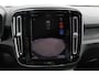 Volvo EX40 Single Motor Extended Range Plus 82 kWh Adaptieve cruise control / Semi elektrisch wegklapbare trekhaak / Google infotainment / 19" lichtmetalen velgen