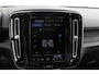 Volvo EX40 Single Motor Extended Range Plus 82 kWh Adaptieve cruise control / Semi elektrisch wegklapbare trekhaak / Google infotainment / 19" lichtmetalen velgen