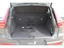 Volvo EX40 Single Motor Extended Range Plus 82 kWh Adaptieve cruise control / Semi elektrisch wegklapbare trekhaak / Google infotainment / 19" lichtmetalen velgen