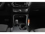 Volvo EX40 Single Motor Extended Range Plus 82 kWh Adaptieve cruise control / Semi elektrisch wegklapbare trekhaak / Google infotainment / 19" lichtmetalen velgen