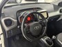 Toyota Aygo 1.0 VVT-i x-play Dealer onderhouden , All season banden, Airco