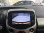 Toyota Aygo 1.0 VVT-i x-play Dealer onderhouden , All season banden, Airco