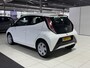 Toyota Aygo 1.0 VVT-i x-play Dealer onderhouden , All season banden, Airco