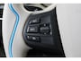 BMW i3 BASIS 94Ah 33 kWh -CAMERA|NAVI|STOELVERW.|WARMTEPOMP|19"