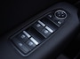 Renault Captur 1.6 E-Tech Hybrid 145 Rive Gauche AUTOMAAT / TREKHAAK / NAVI / CAMERA / PDC V/A / BLUETOOTH / APPLE CARPLAY / ANDROID AUTO / CRUISE / CLIMATE / KEYLESS / 18'' LMV