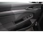 Volkswagen Golf 1.5 eTSI 150pk Automaat Style Sfeer verlichting Navigatie Climate control Camera Adaptive Cruise control Led Parkeer sensoren Lichtmetalen Velgen