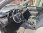 Toyota Corolla Cross 2.0 High Power Hybrid First Edition BLIND-SPOT EL-ACHTERKLEP LM-VELGEN KEYLESS PARK-SENSOREN STOELVERW DRAADLOOS-LADEN AD-CRUISE BLUETOOTH