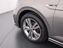 Volkswagen Polo 1.0TSI 96PK 5Drs R-Line Edition Adap.Cruise Navi Apple Carplay Android Auto Climate Control Cruise Control Pdc DAB Bluetooth Isofix Lmv Privacy Glas Led Origineel Nederlandse Auto Dealeronderhouden