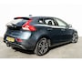 Volvo V40 2.0 T2 Nordic+ | Adap. Cruise | Trekhaak | PDC | Volvo On Call | Org. NL | 1e Eigenaar