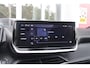 Peugeot 208 1.2 Hybrid 145PK AUTOMAAT GT | NAVIGATIE | DRAADLOZE APPLE CARPLAY/ANDROID AUTO | CAMERA VOOR + ACHTER | FULL LED KOPLAMPEN | LICHTMETALEN VELGEN 17" | DODEHOEK DETECTIE | DRAADLOZE TELEFOONLADER | KEYLESS ENTRY/START | DAB+ RADIO | ADAPTIVE CRUISE CONTROL | CLIMATE CONTROL |