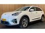 Kia Niro EV E-Niro ExecutiveLine 64 kWh|100%SOH|LEDER|MEMORY|JBL|ACC|CARPLAY|CAMERA|STUURVERW|STOELVERW+VENT V+A|IN.BTW|1 EIG|NL-AUTO|NAP|