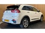 Kia Niro EV E-Niro ExecutiveLine 64 kWh|100%SOH|LEDER|MEMORY|JBL|ACC|CARPLAY|CAMERA|STUURVERW|STOELVERW+VENT V+A|IN.BTW|1 EIG|NL-AUTO|NAP|