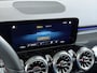Mercedes-Benz GLB 200 AMG Line Premium 7-persoons | Trekhaak Wegklapbaar | Panorama - Schuifdak | Sfeerverlichting | Keyless Entry | Klasse 3 Alarm |