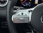 Mercedes-Benz GLB 200 AMG Line Premium 7-persoons | Trekhaak Wegklapbaar | Panorama - Schuifdak | Sfeerverlichting | Keyless Entry | Klasse 3 Alarm |