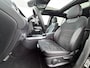 Mercedes-Benz GLB 200 AMG Line Premium 7-persoons | Trekhaak Wegklapbaar | Panorama - Schuifdak | Sfeerverlichting | Keyless Entry | Klasse 3 Alarm |