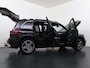 Mercedes-Benz GLB 200 AMG Line Premium 7-persoons | Trekhaak Wegklapbaar | Panorama - Schuifdak | Sfeerverlichting | Keyless Entry | Klasse 3 Alarm |