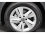 Volkswagen Golf 1.0 TSI 110pk Automaat Life Navigatie Climate Control Navigatie Camera Digitale Cockpit Parkeer sensoren  V+A DAB Cruise Control Lichtmetalen Velgen