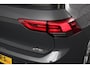 Volkswagen Golf 1.0 TSI 110pk Automaat Life Navigatie Climate Control Navigatie Camera Digitale Cockpit Parkeer sensoren  V+A DAB Cruise Control Lichtmetalen Velgen