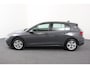 Volkswagen Golf 1.0 TSI 110pk Automaat Life Navigatie Climate Control Navigatie Camera Digitale Cockpit Parkeer sensoren  V+A DAB Cruise Control Lichtmetalen Velgen