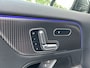 Mercedes-Benz GLA 200 Luxury // Panorama dak // Distronic // Memory Stoelen // MultiBeam LED // Rijassistentie pakket // Sfeerverlichting // Camera
