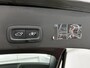 Volvo XC40 T2 130PK R-Design / Trekhaak / 1/2 Leder / Airco-ecc./ Navigatie / Stoelverwarming / Pdc. / Apk 11-2026