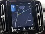 Volvo XC40 T2 130PK R-Design / Trekhaak / 1/2 Leder / Airco-ecc./ Navigatie / Stoelverwarming / Pdc. / Apk 11-2026