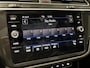 Volkswagen Tiguan 1.5 TSI ACT Highline Business R | Panoramadak | Massage | Adaptieve cruise control | Stoelverwarming |