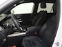 Mercedes-Benz GLB 200 Business Solution AMG / Panaroma-dak / Memory-Stoelen / Achteruitrijcamera /