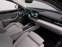 Volkswagen Passat Variant 1.5 eHybrid Elegance Business | Panodak | 360 Camera | Elek. Stoelen | Zwenk. Trekhaak |