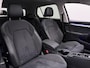 Volkswagen Golf 1.5 eHybrid Life Edition | Panodak | Zwenkbare trekhaak | Camera | ACC |