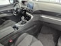 Peugeot 3008 SUV Allure 130pk Automaat | Navigatie | Achteruitrijcamera | Handsfree achterklep | Climate Control | Keyless | Parkeersensoren v+a | Cruise Control | Full Led koplampen | Apple Carplay / Android Auto | Bluetooth | DAB+ radio | Donker getint glas | 19" lichtmetalen velgen |