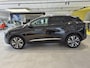 Peugeot 3008 SUV Allure 130pk Automaat | Navigatie | Achteruitrijcamera | Handsfree achterklep | Climate Control | Keyless | Parkeersensoren v+a | Cruise Control | Full Led koplampen | Apple Carplay / Android Auto | Bluetooth | DAB+ radio | Donker getint glas | 19" lichtmetalen velgen |