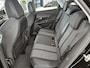 Peugeot 3008 SUV Allure 130pk Automaat | Navigatie | Achteruitrijcamera | Handsfree achterklep | Climate Control | Keyless | Parkeersensoren v+a | Cruise Control | Full Led koplampen | Apple Carplay / Android Auto | Bluetooth | DAB+ radio | Donker getint glas | 19" lichtmetalen velgen |