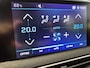 Peugeot 3008 SUV Allure 130pk Automaat | Navigatie | Achteruitrijcamera | Handsfree achterklep | Climate Control | Keyless | Parkeersensoren v+a | Cruise Control | Full Led koplampen | Apple Carplay / Android Auto | Bluetooth | DAB+ radio | Donker getint glas | 19" lichtmetalen velgen |