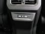Renault Austral E-Tech full hybrid 200pk Iconic esprit Alpine | Elektrisch verstelbare bestuurdersstoel met Massage | Stoel- en stuurverwarming | Lichtmetalen velgen 20" | Elektrische achterklep | Active Driver Assist |